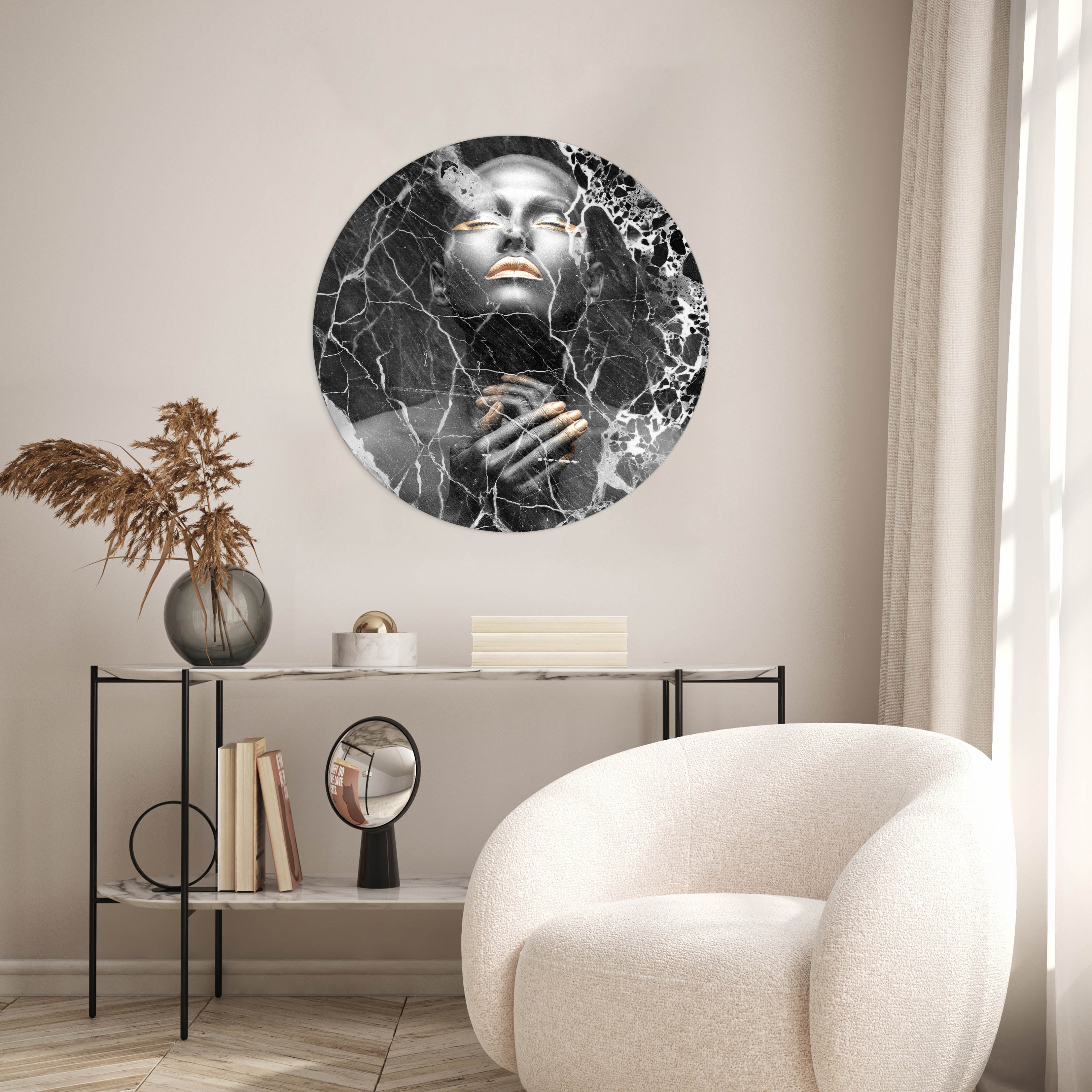 Black Marble Lady | CIRCLE ART Circle Art ART COPENHAGEN   