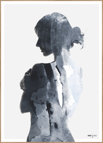 Woman in blue | INDRAMMET BILLEDE Indrammet billede MF