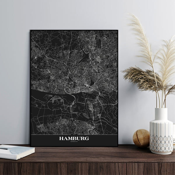 Map Hamburg black | INDRAMMET BILLEDE Indrammet billede MF