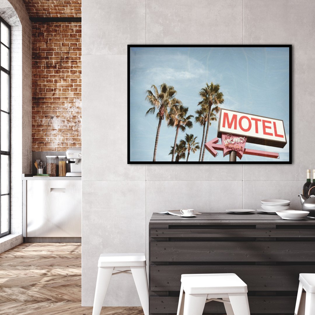 Motel 2 | INDRAMMET BILLEDE Indrammet billede MF 30x40 Sort