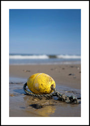 On the beach | INDRAMMET BILLEDE Indrammet billede MF 30x40 Sort