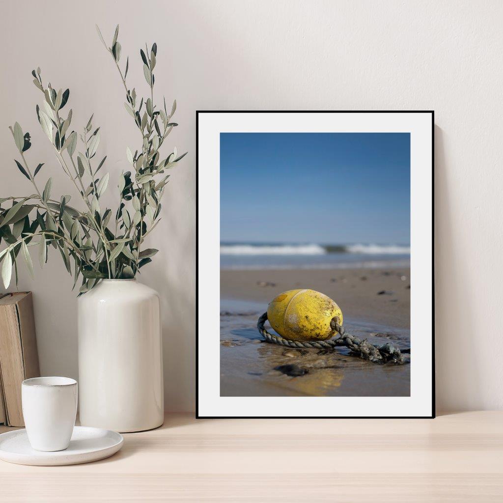 On the beach | INDRAMMET BILLEDE Indrammet billede MF 30x40 Egeramme