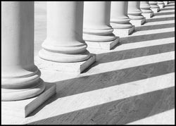 Pillars 1 | INDRAMMET BILLEDE Indrammet billede MF 30x40 Sort