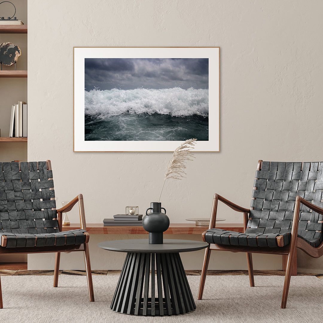 Rolling waves | INDRAMMET BILLEDE Indrammet billede MF 30x40 Sort