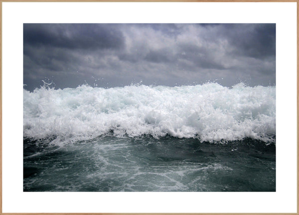 Rolling waves | INDRAMMET BILLEDE Indrammet billede MF 30x40 Egeramme